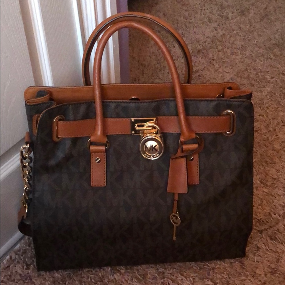 Authentic!! Michael kors shoulder bag - Picture 1 of 3
